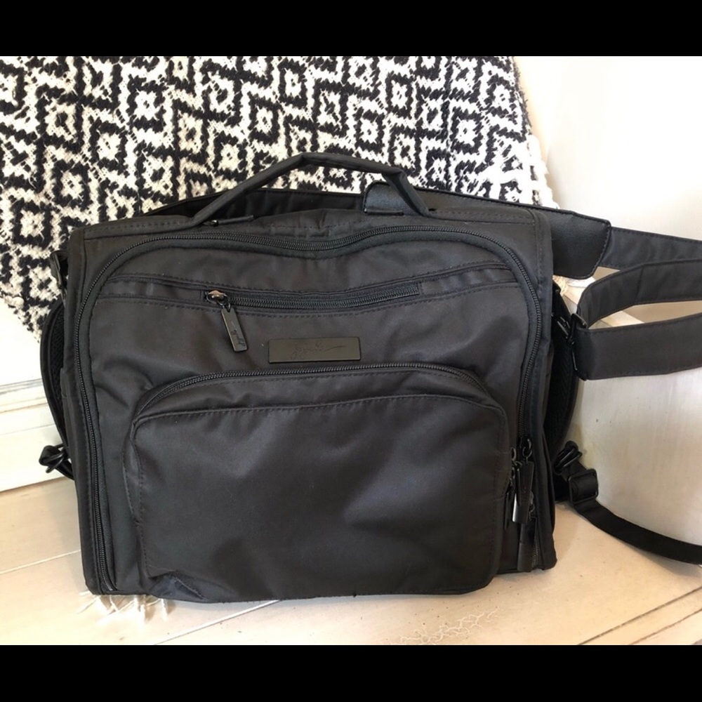Jujube onyx bff diaper bag in blackout